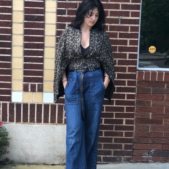 ✨LAST ONE ✨Chic Leopard jacket/cape - Picture 8 of 8